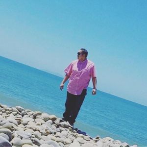 Meet your Posher, Adan